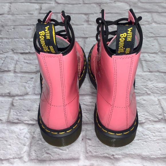 Size 6 Dr.Martens 1460 Bubblegum pink patent leather combat boots - Picture 3 of 8